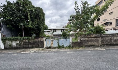 ให้เช่าที่ดิน - ที่ดินแปลงสวย ใจกลางหมู่บ้านพิบูลวัฒนา เหมาะทำคาเฟ่หรือสำนักงาน เชื่อมต่อพญาไท-สามเสน ง่ายดาย