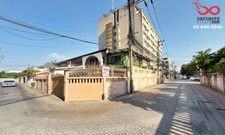 ขายบ้าน - ขายบ้านเดี่ยว พหลโยธิน 24 จตุจักร 69ตรว. 2 ชั้น หลังมุม ใกล้ BTS