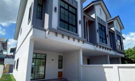 ขายทาวน์เฮาส์ - ทาวน์โฮม 2ชั้น สร้างใหม่หลังริม เส้นหลังโลตัสอยุธยา