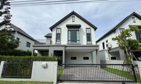ให้เช่าบ้าน - ให้เช่าบ้านเดี่ยว 2 ชั้น สไตล์ Modern Farmhouse 3 ห้องนอน 3 ห้องน้ำ สราญสิริ รามคำแหง ถนนกรุงเทพกรีฑาตัดใหม่