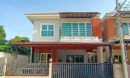 ขายบ้าน - รัชชา 7 พระราม 5 เนื้อที่ 39.8 ตร.ว พื้นที่ใช้สอย 160 ตร.ม 3 ห้องนอน 3 ห้องน้ำ