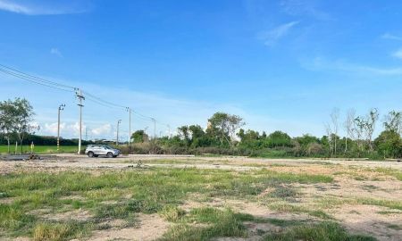 ขายที่ดิน - ประกาศ ขายที่ดินถมแล้ว ใกล้นิคมเอเซีย เหมาะมากสำหรับผู้ที่ต้องการซื้อเก็งกำไล เนื้อที่ทั้งหมด 4 ไร่ แบ่งเป็น 2 แปลง แปลงละ 2 ไร่ | คลองสวน บางบ่อ