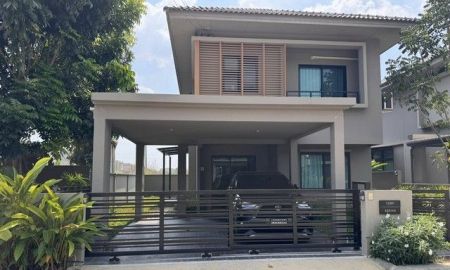 ให้เช่าบ้าน - ให้เช่าบ้าน 3 ห้องนอน 3 ห้องน้ำ ครัวแยก โครงการ Como Botanica 2 ใกล้ Mega Bangna (4.2 km)