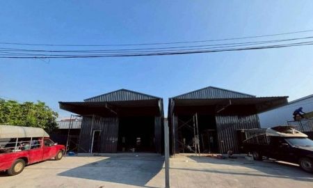 ให้เช่าโรงงาน / โกดัง - ให้เช่าโกดังใหม่เอี่ยม พร้อมใช้งาน เขตลาดพร้าว กรุงเทพมหานคร