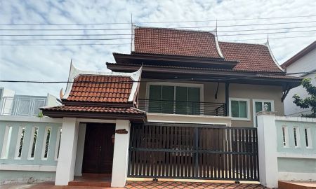 ขายบ้าน - ทำเลคุณภาพใน หมู่บ้านมณีคราม โครงการเงียบสงบ เป็นส่วนตัว