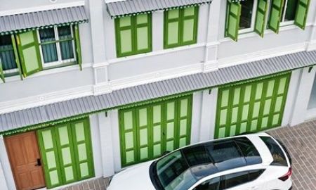 ให้เช่าอาคารพาณิชย์ / สำนักงาน - ใกล้MRTวัดมังกร 800ม. MRTสามยอด 700ม. รีโนเวทใหม่ ใกล้ตลาดสำเพ็ง 2นอน 2น้ำ เยาวราช อาคารพาณิชย์ 2.5 ชั้น