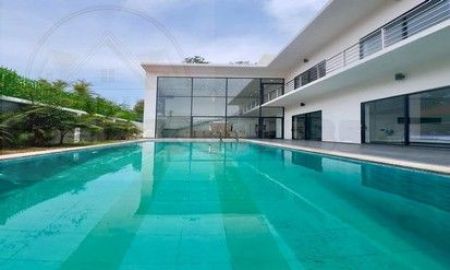 ขายบ้าน - poolvilla บนเขาพระตำหนัก พัทยา คุ้มค่าการลงทุน เนื้อที่ 585 ตรม. พัทยา บางละมุง ชลบุรี