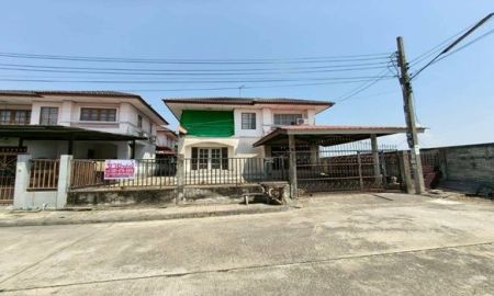 ขายบ้าน - บ้านเดี่ยว หมู่บ้าน เลคการ์เด้นวิลเลจ เนื้อที่ 54.1 ตรว. ใกล้สถานีรถไฟ คลองหลวงแพ่ง ถนนกรุงเทพ-ชลบุรี สายใหม่ แขวงขุมทอง เขตลาดกระบัง