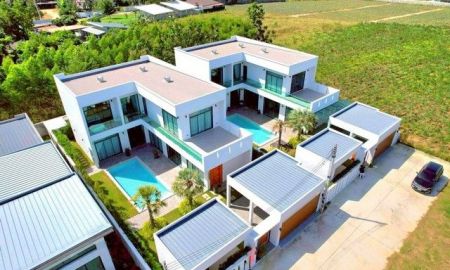 ขายบ้าน - ขายบ้านพูลวิลล่า 2 ชั้น ชูการ์ปาล์มพูลวิลล่า ขนาด132ตรว ปล่อยเช่ารายวัน/รายปีได้ ตกแต่งครบ พร้อมเข้าอยู่ ทุ่งกลม-ตาลหมัน ห้วยใหญ่ ชลบุรี