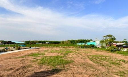 ให้เช่าที่ดิน - เช่าที่ดินถนนหลังวัดมาบตาพุด (ซอยลุงอ๋อง ตรงข้ามตลาดนิวนอมอล) เมืองระยอง