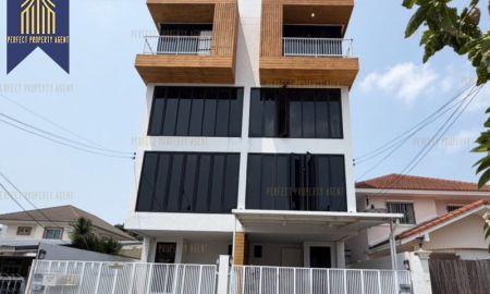 ขายบ้าน - ขาย บ้านแฝด สร้างเอง ไม่มีส่วนกลาง สุขุมวิท 113