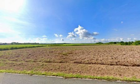 ขายที่ดิน - ที่ดินบ้านบึง แปลงใหญ่ ติดเส้น 331 เหมาะทำโรงงาน/คลังสินค้า