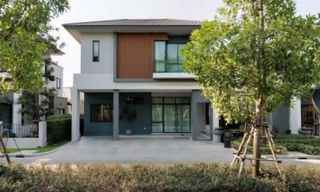 ให้เช่าบ้าน - ให้เช่าบ้านเดี่ยว2ชั้นครึ่ง สวยหรู Luxury ดอนเมือง วิภาวดีรังสิต 51ตรว. ใกล้สนามบินดอนเมือง