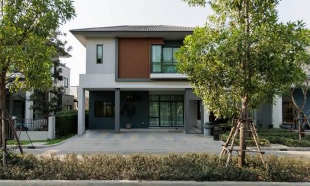 ให้เช่าบ้าน - ให้เช่า บ้านเดี่ยว โครงการ นิรติ ดอนเมือง พร้อมอยู่ ใกล้สนามบินดอนเมือง ราคา 95,000 บาท/เดือน
