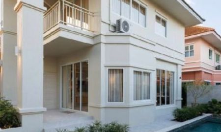 ขายบ้าน - พิมุกต์ 4 พูลวิลล่าหรูแต่งครบ แปลงมุม เป็นส่วนตัวสูง ใกล้ Central Festival และโรงเรียนนานาชาติชั้นนำ