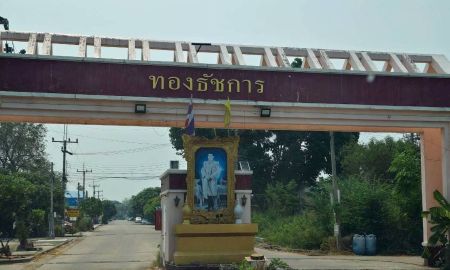 ขายที่ดิน - ขายที่ดินแปลงใหญ่ ทำเลดี นครปฐม ขนาดที่ดิน 2 ไร่ 393 ตารางวา