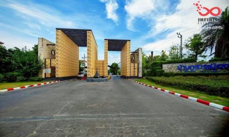 ขายทาวน์เฮาส์ - ขายทาวน์โฮม 3 ชั้น 20ตรว. บ้านกลางเมือง เอสเซ้นส์ สาทร-ตากสิน 2 ใกล้รถไฟฟ้าสถานีวุฒากาศ