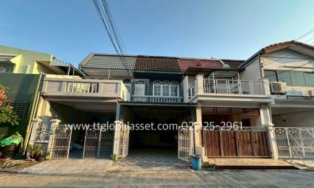 ขายทาวน์เฮาส์ - ทาวน์เฮาส์ 2 ชั้น หมู่บ้านเสนาวิลล่า 84 เนื้อที่ 18 ตารางวา พร้อมเข้าอยู๋ ในเมืองเดินทางสะดวก