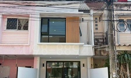 ขายทาวน์เฮาส์ - ขายทาวน์โฮม 2 ชั้น ม.เฟิสท์โฮม ซอยวัชรพล ขนาด 18 ตรว 2นอน 3น้ำ บ้านหันทิศเหนือ ใกล้ทางด่วนฉลองรัช