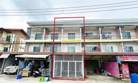 ขายอาคารพาณิชย์ / สำนักงาน - ถูกมาก!! ตึกแถว ทำเลทอง 3 ชั้น 20 ตรว. (ใกล้ตลาดนาป่า)