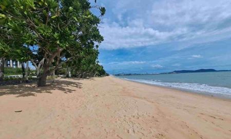 ให้เช่าคอนโด - ให้เช่า Sunshine Beach Condotel นาจอมเทียน ติดทะเล วิวสวย 2 ห้องนอน