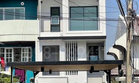 ขายทาวน์เฮาส์ - ขายทาวน์โฮม 3 ชั้น เล่นระดับ ซอยติวานนท์43 พื้นที่ 29 ตรว 4นอน 3น้ำ ตกแต่งใหม่พร้อมอยู่ ใกล้สถานีรถไฟฟ้า สามัคคี