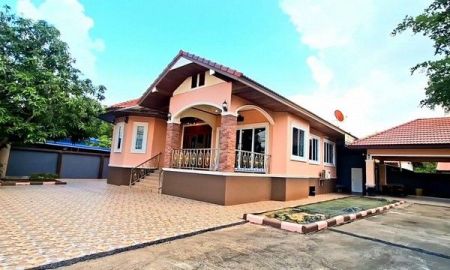 ขายบ้าน - ขายบ้านสวย ถ.อุทุมพร-ศรีสะเกษ สภาพพร้อมอยู่ ติดถนน 4 เลน