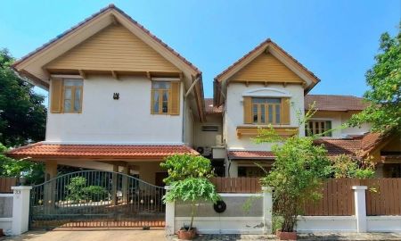 ขายบ้าน - บ้านหลังริม เป็นส่วนตัว บนเนื่อที่ 124.7 ตร.ว. ม.วรารมย์ เพชรเกษม 81