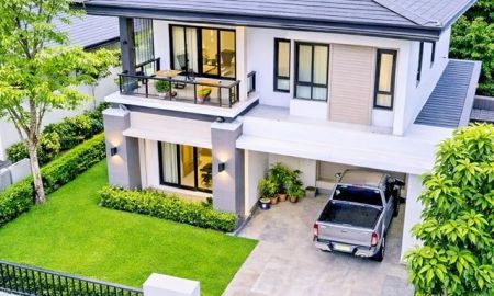 ให้เช่าบ้าน - 3-4นอน ใกล้รร.นานาชาติเด่นหล้า DBS 2.2กม. บ้านเดี่ยว 70 ตร.ว. 250 ตร.ม.โรบินสัน ไลฟ์สไตล์ ราชพฤกษ์ 600ม. 3น้ำ พร้อมห้องทำงาน