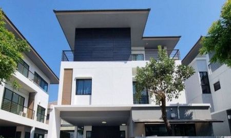 ให้เช่าบ้าน - ให้เช่าบ้านเดี่ยว 3 ชั้น 54 ตรว. บ้านลุมพินี สวนหลวง ร.9 ถนนเฉลิมพระเกียรติ ร.9 ซอย 40-1 ใกล้สวนหลวง ร.9