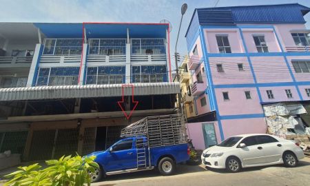 ขายอาคารพาณิชย์ / สำนักงาน - ขายด่วน ขายถูก อาคารพาณิชย์ตลาดไทโซนตลาดข้าวสาร 3 ชั้น 2 คูหาตีทะลุ