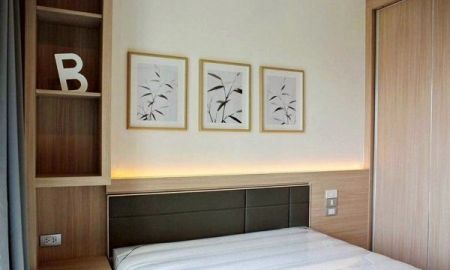 ขายคอนโด - For sale RHYTHM SUKHUMVIT 36-38 ใจกลางทองหล่อ ใกล้ BTS ชั้น 10 วิวสระ
