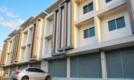 ขายอาคารพาณิชย์ / สำนักงาน - ขายอาคารพาณิชย์ 3 ชั้น หมู่บ้าน Grand Ville 2 พุทธมณฑลสาย 5 ซอยวัดเพลินเพชร 3 ห้องนอน ตำบลไร่ขิง อำเภอสามพราน จังหวัดนครปฐม