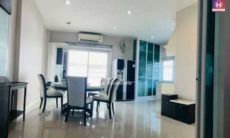 ขายทาวน์เฮาส์ - ขายด่วน ทาวน์โฮม 4 ชั้น หลังมุม หมู่บ้านเมืองเศรษฐี สาทร - เจริญราษฎร์ (Baan Muang Setthi) ใกล้รถไฟฟ้า BTS สุรศักดิ์ ที่ตั้ง : บางคอแหลม กรุงเทพมหานคร