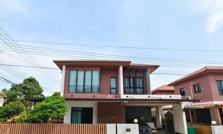 ขายบ้าน - ขาย บ้านเดี่ยว แปลงมุม มีห้องนอนชั้นล่าง 58.9 ตร.ว. 5 นาทีถึงทางด่วนจตุโชติ The Ricco Residence