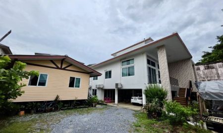 ขายบ้าน - ขายบ้านเดี่ยว 2 หลัง พร้อมที่ดิน ขนาด 409 ตร.ว. พร้อมกิจการ ใกล้รถไฟฟ้า MRT สถานีแยกติวานนท์ บางกรวย นนทบุรี