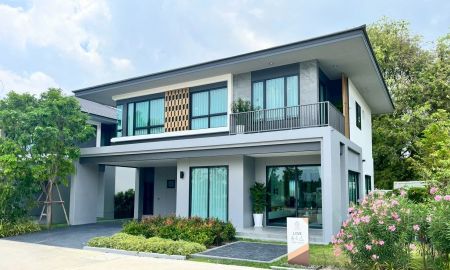 ขายบ้าน - Riva Prime บ้านสวยวิวเขา ใกล้ทะเลบางแสน บ้านเดี่ยวหรูสำหรับ ครอบครัวใหญ่ ที่ออกแบบมาเพื่อทุกช่วงวัยของการใช้ชีวิต