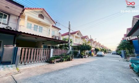 ขายทาวน์เฮาส์ - ขายทาวน์เฮาส์ 2 ชั้น หมู่บ้านเฟื่องฟ้า 15 เฟส 2 แพรกษา สมุทรปราการ 18 ตร.ว. ใกล้นิคมบางปู