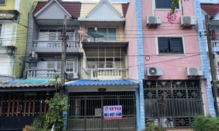 ขายทาวน์เฮาส์ - ขายทาวน์เฮ้าส์ ซอยลาดพร้าว 127 บางกะปิ เนื้อที่ 19 ตร.ว. 3 ชั้น 4 นอน 3 น้ำ