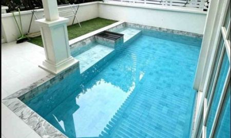 ขาย-ให้เช่าคอนโด - ปล่อยเช่า / ขาย GRAND FLORIDA Pattaya สระว่ายน้ำส่วนตัว (Private Pool)