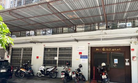 ขายอาคารพาณิชย์ / สำนักงาน - ขายอาคารพาณิชย์ 3 คูหา 5.5 ชั้น เจริญนคร 49 ใกล้ ICONSIAM พื้นที่ใหญ่ เหมาะลงทุนระยะยาว