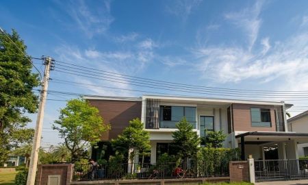ขาย-ให้เช่าบ้าน - ขาย/ให้เช่าบ้านเดี่ยวหลังมุม THE GRAND พระราม 2 วิวสวน-ทะเลสาบ Built-in ทั้งหลัง พร้อมเข้าอยู่