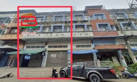 ขายอาคารพาณิชย์ / สำนักงาน - อาคารพาณิชย์ 3.5 ชั้น (2 คูหาติดกัน) โครงการ เค.ซี.ร่มเกล้าวิลล์ เนื้อที่ 29 ตรว. ถนนรามคำแหง แขวงมีนบุรี เขตมีนบุรี