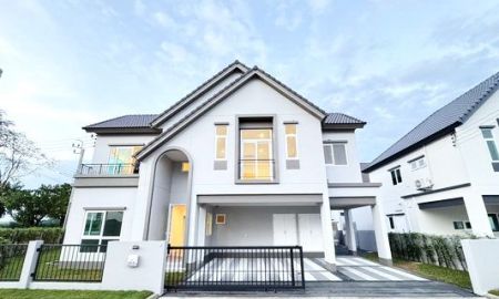 ให้เช่าบ้าน - ให้เช่า] หมู่บ้าน สราญสิริ จตุโชติ / 4 ห้องนอน 5 ห้องน้ำ / 80 ตรว. 245 ตรม. **95,000**