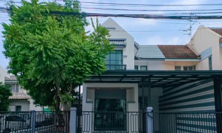 ขายทาวน์เฮาส์ - ขาย ทาวน์เฮ้าส์ 2 ชั้น หมู่บ้านพูนสินธานี 3 มุม ทำเลเคหะร่มเกล้า ลาดกระบัง รีโนเวทใหม่ พร้อมเข้าอยู่
