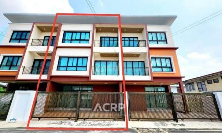 ขายทาวน์เฮาส์ - ขายทาวน์โฮม 3 ชั้น นวมินทร์ 70 บ้านใหม่ หลังใหญ่ ใกล้ถนนใหญ่ประเสริฐมนูกิจ