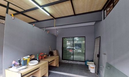 ขายทาวน์เฮาส์ - ขายทาวน์โฮม 2 ชั้น Modi Villa บางบัวทอง นนทบุรี ทำเลดี ใกล้ Central Westgate และรถไฟฟ้าสายสีม่วง