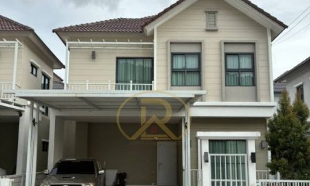 ขายบ้าน - ขายขาดทุน บ้านแฝดสไตล์บ้านเดี่ยว ศรีราชา ฮิลล์ไซด์ ทาวน์ สุขุมวิท-ศรีราชา ใกล้ ม.เกษตรศาสตร์ ศรีราชา ต.ทุ่งสุขลา อ.ศรีราชา จ.ชลบุรี