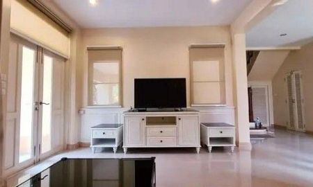 ให้เช่าบ้าน - ให้เช่าบ้านหลังมุม ใกล้โรงเรียนนานาชาติ ร่วมฤดีวิเทศศึกษา RIS และAscot- รามคำแหง ในโครงการมีทะเลสาบ หมู่บ้านเพอร์เฟคเพลสรามคำแหง 164