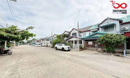 ขายทาวน์เฮาส์ - ขายทาวน์เฮาส์ 2 ชั้น บ้านลุมพินี บางบัวทอง 21 ตรว. ต่อเติมครบ ใกล้ MRT